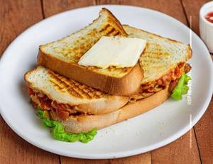 Cheese Chilli Toast Sandwich (Cheese)