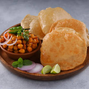 Puri Chole