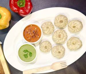 Veg momos [10 pcs]