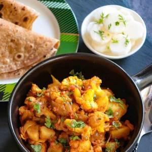 Aloo Gobhi Mini Meal