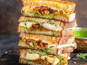 Veg Tandoori Sandwich