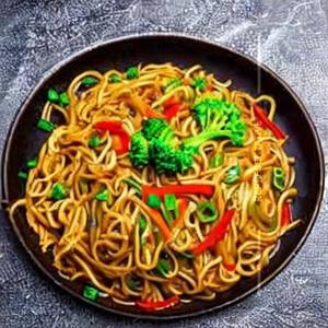 Veg singapuri noodles