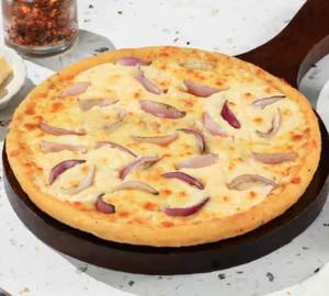 Onion pizza