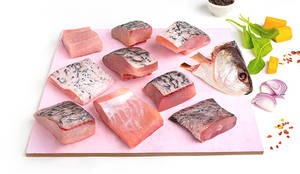 Catla Medium Curry Cut With Head 700G - 1050G