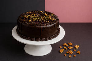 Brownie Chocolate Cake Eggless
