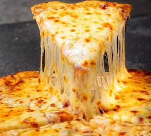 Cheese pizza margherita