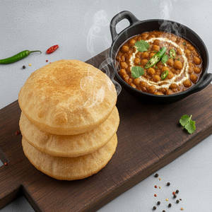 Chole Puri Combo