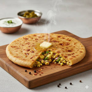 Paneer Paratha With Dal Makhani Combo [1 Piece]