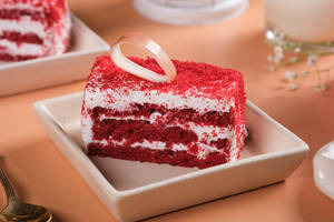 Red Velvet Pastry