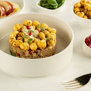 MAKHANA QUINOA SALAD