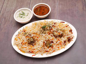 Half Plate Mutton Dum Biryani (serves-1)