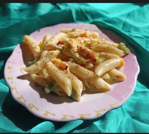 White Sauce Pasta Full