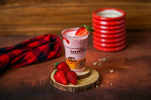 Juicy Strawberry (s) Fruit Thick Shake (300 Ml)