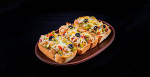 Paneer Garlic Bread Round