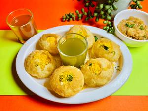 Paani Puri Aata With Aloo Stuffing (6pc)