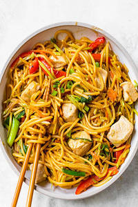 Hong Kong Chicken Fried Chow
