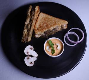 Mushroom Sandwich Mini