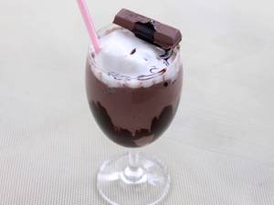 Kitkat Milkshake