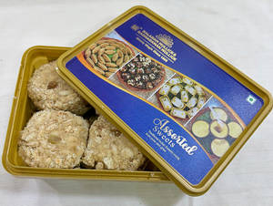 Balaram's Special Moa(4 Pcs)