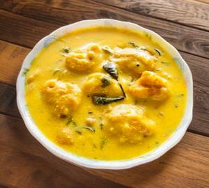 Kadi pakoda