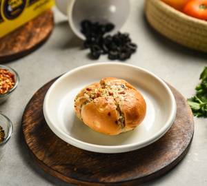 Korean Chicken Cheese Bun