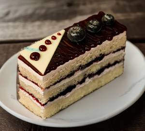 Blueberry pastry