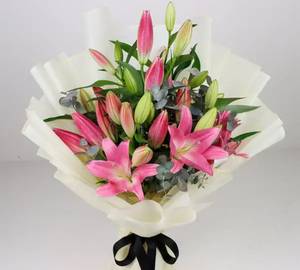 Pink Orintel Lily Bouquet