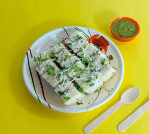 Sandwich dhokla