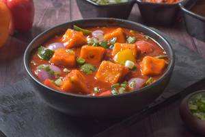 Chilli Paneer Gravy
