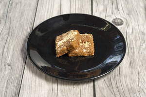 Gujarati Gur Papdi [2 Pieces]