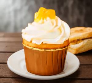 Mango Cupcake