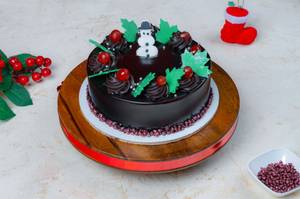 SNOW CHERRY XMAS CAKE        