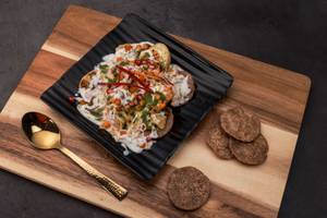 Bhalla Ragi Papdi Chaat