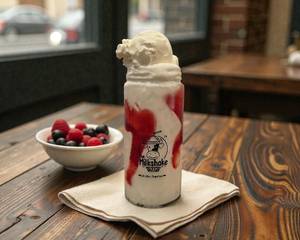 Fruit Milkshake With Icecream Scoop