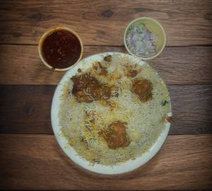Hyderabadi Chicken Dum Biryani