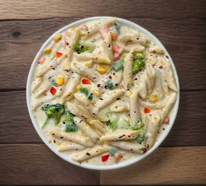 White Sauce Pasta