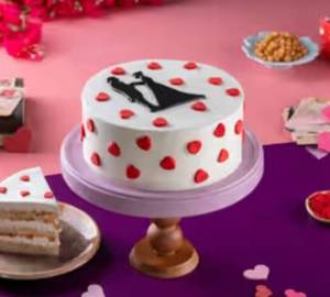 Red Velvet Anniversary Cake