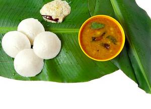 Idli [2 Pieces] sambar and chutney                                                  