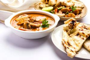 Mushroom Masala(Half) With Tandoori Roti(3Pc.)