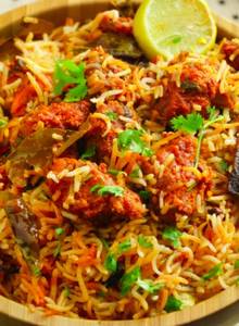 Boneless chicken dum biryani chicken [2 pieces]