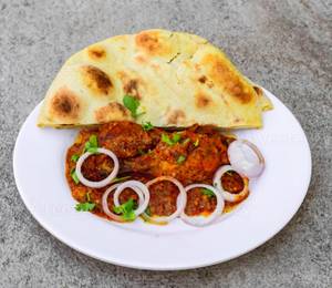 Chilli Chicken Bone (4 Pcs) with Plain Tandoori Roti 1 PCS                                    
