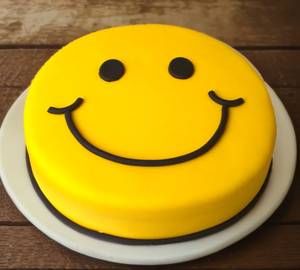 Smiley Cake (Pineapple Cake)(half kg)