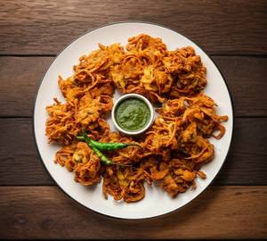 Kanda Bhaji / Onion Pakoda