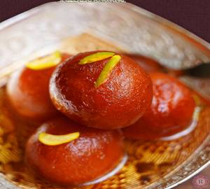 Gulab Jamun (2 Piece)