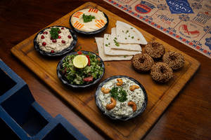 Mediterranean Veg Mezze Platter