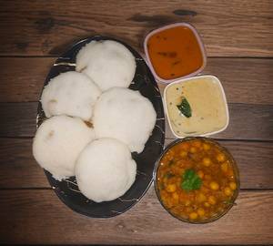 Idli [4 Pieces]
