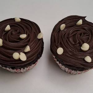 Chocolate Cupcakes (pack of 2)
