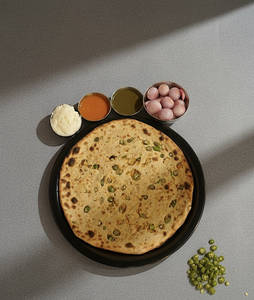 Aloo With Pyaaz And Harimirch And Azwain