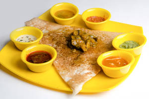 Butter Paneer Dosa