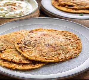 3 Mixed Paratha with Dahi+ Pickle